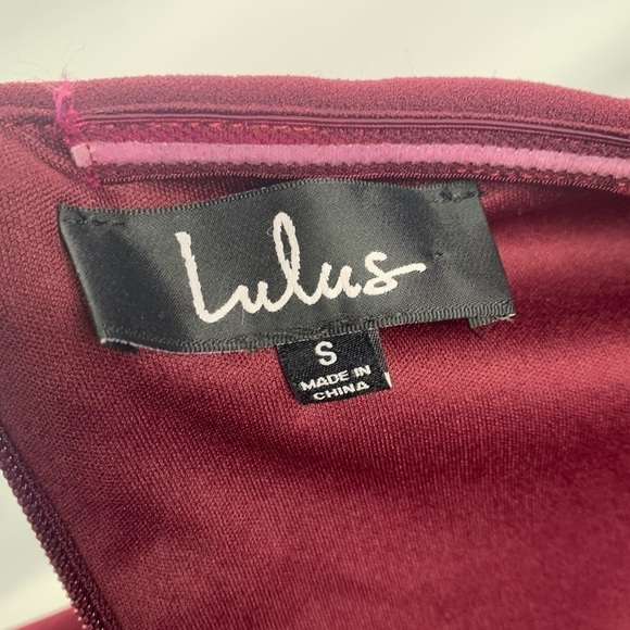 Lulus‎ Play the Party Off-the-Shoulder Skater Dress in Burgundy Size Small - Picture 10 of 12